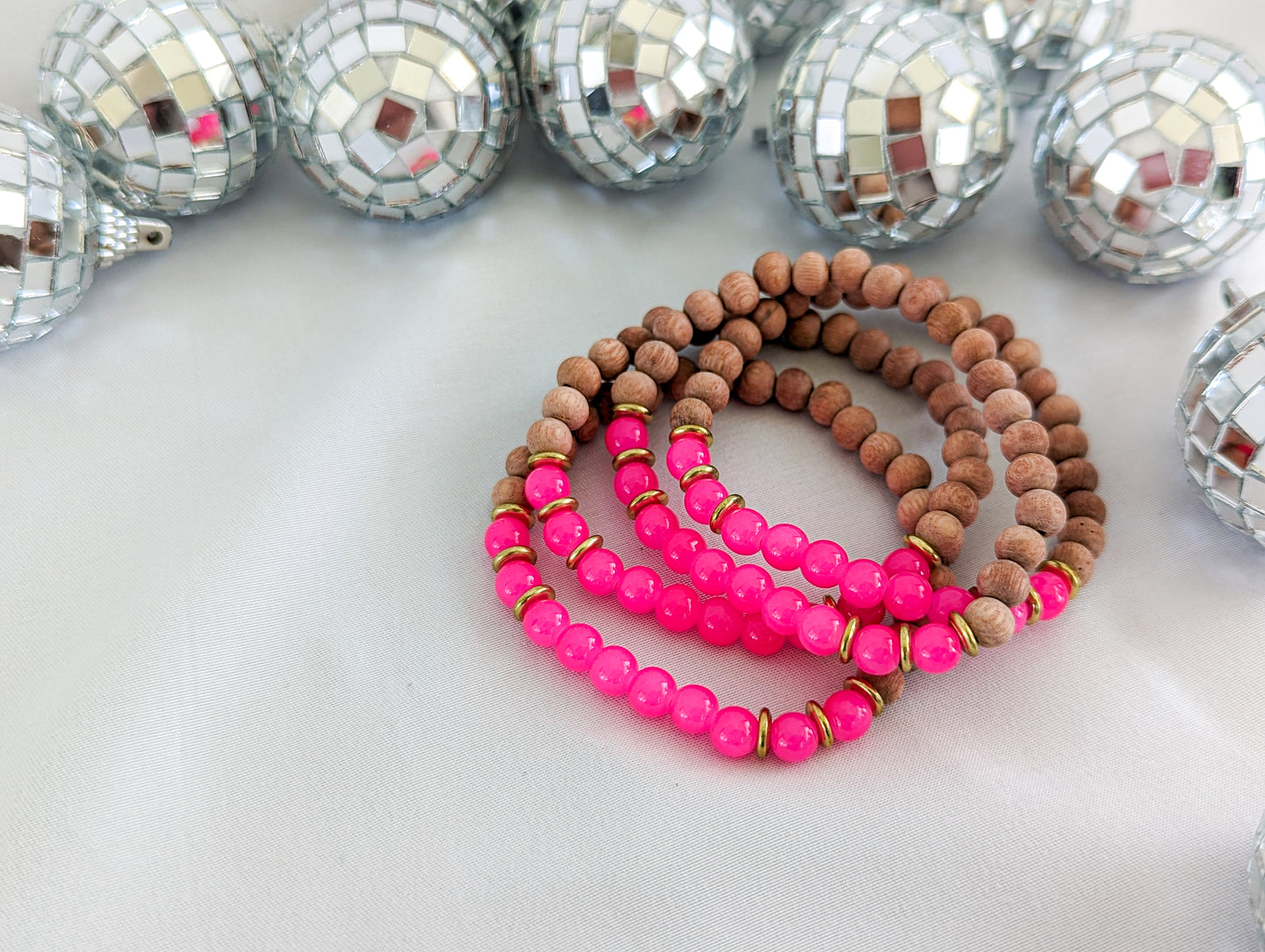 HOT PINK | DIFFUSER BRACELET