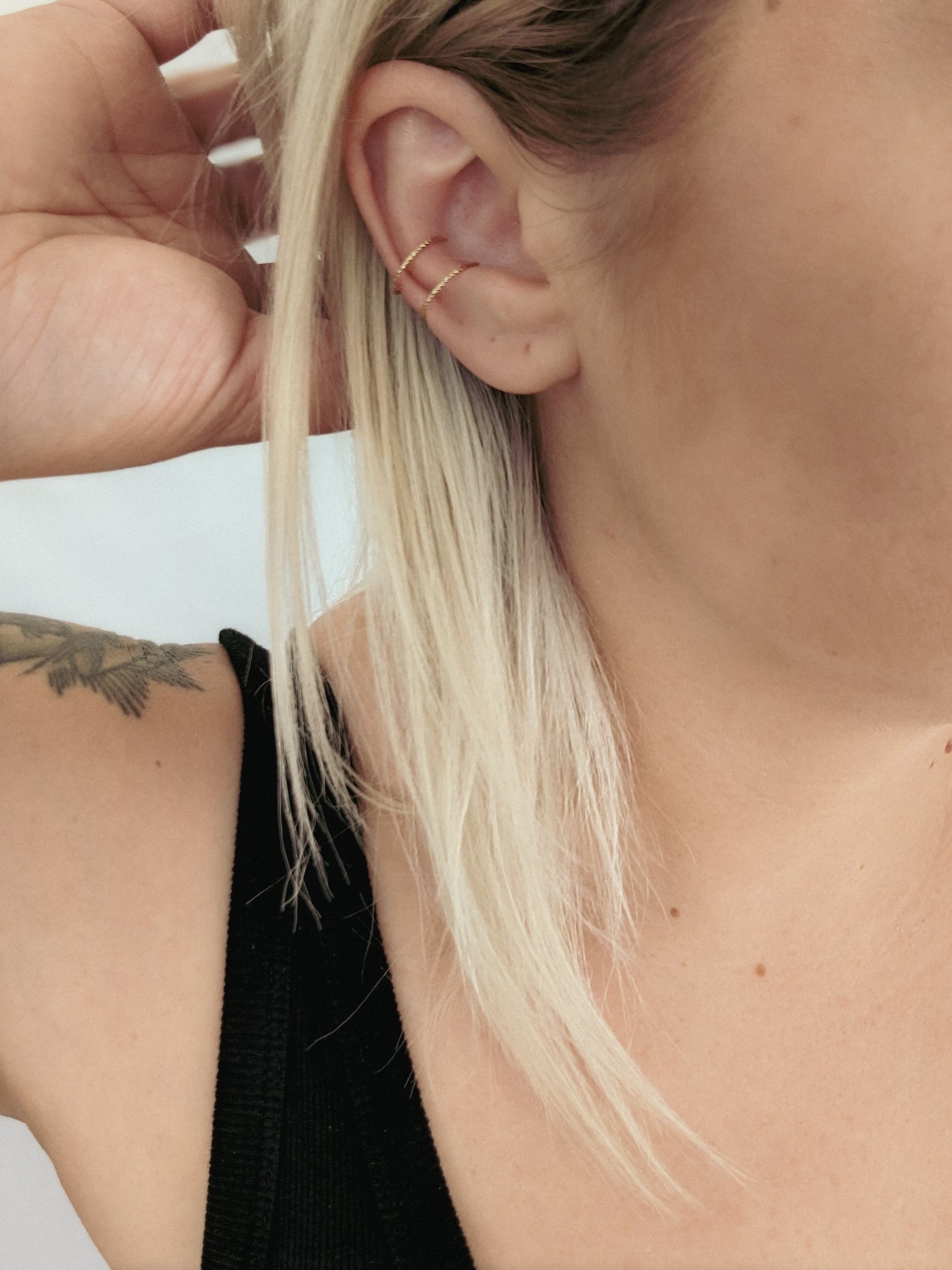 DIAMOND DUST | EAR CUFF