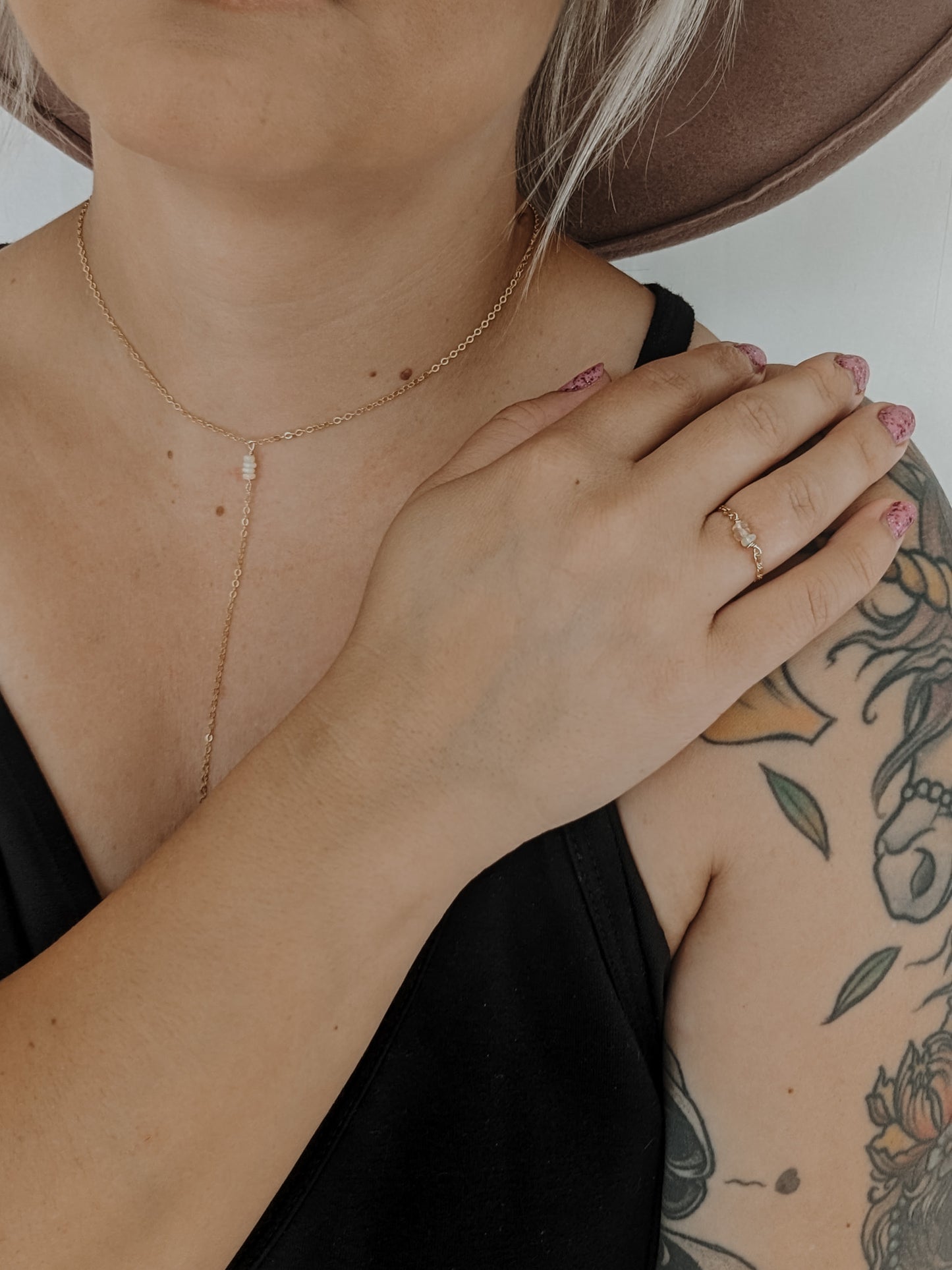 TRIPLE OPAL CHAIN RING