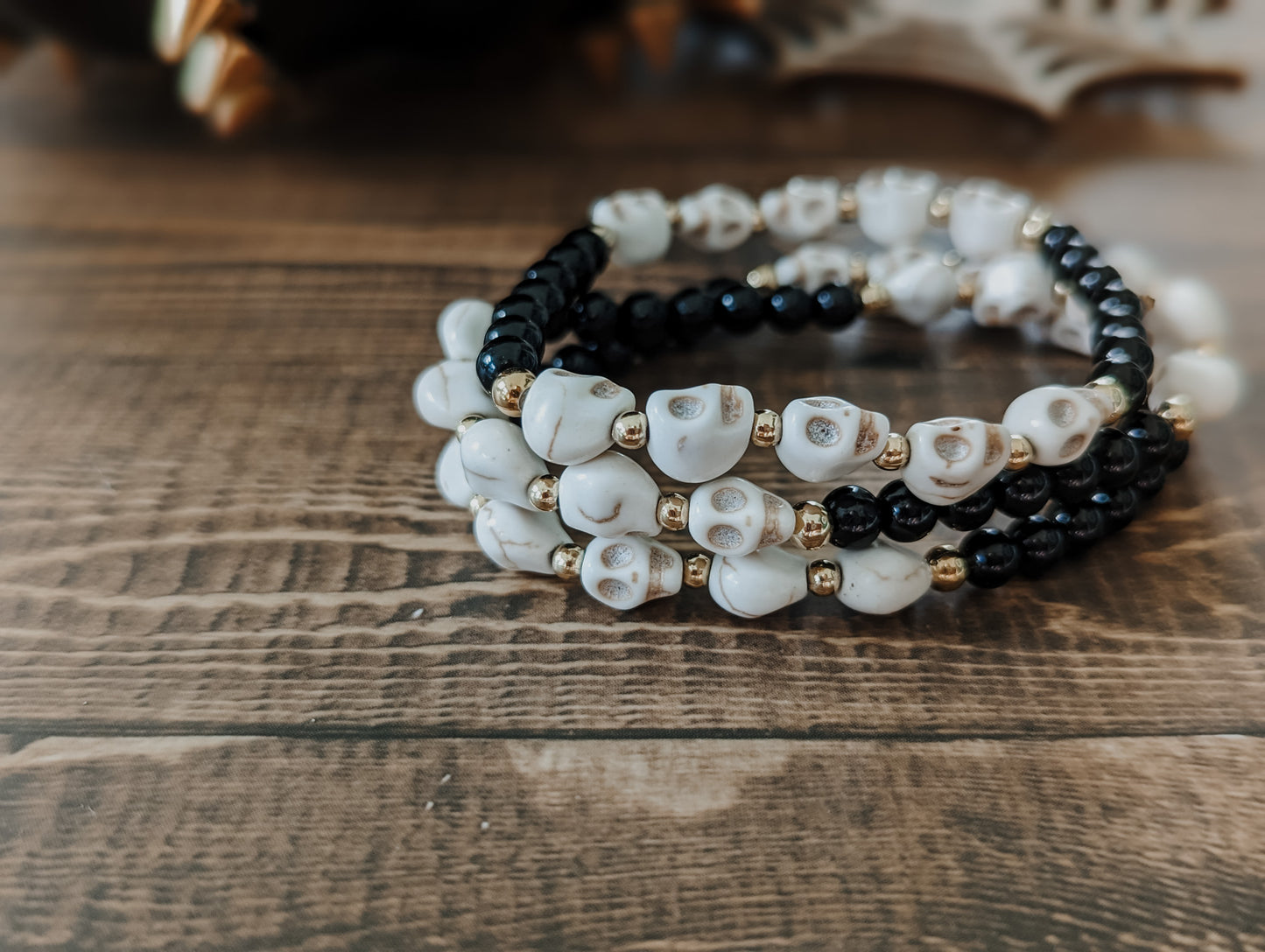 WHITE | Spooky Scary Skeletons Gemstone Bracelet