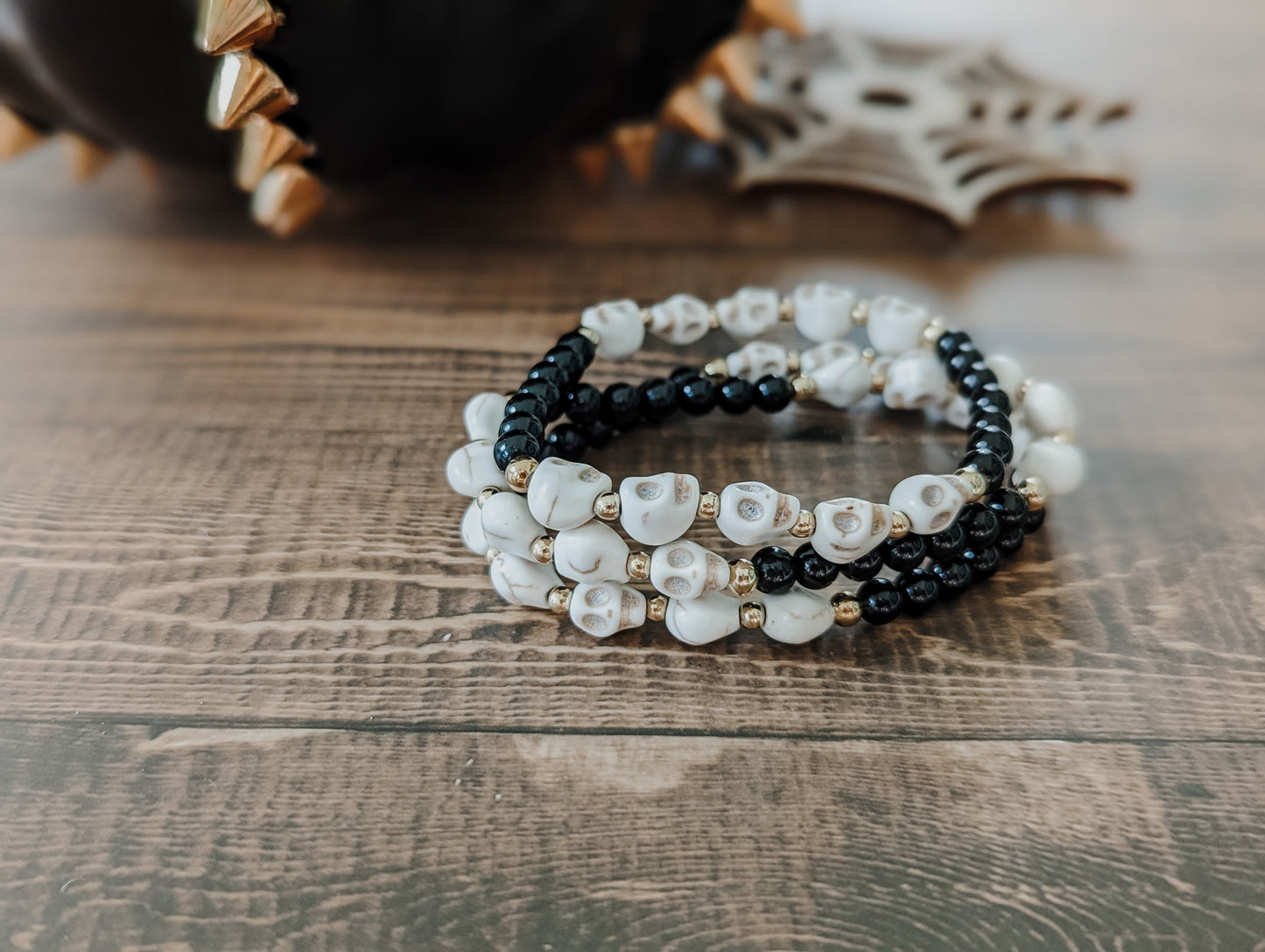 WHITE | Spooky Scary Skeletons Gemstone Bracelet