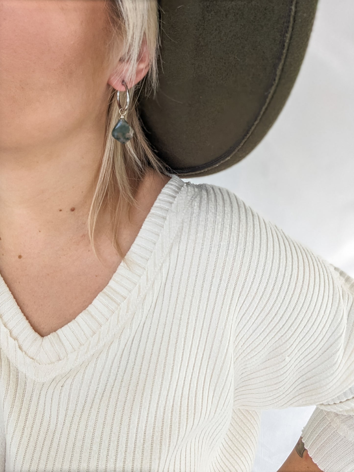 Moss Agate Huggies | Holiday Collection