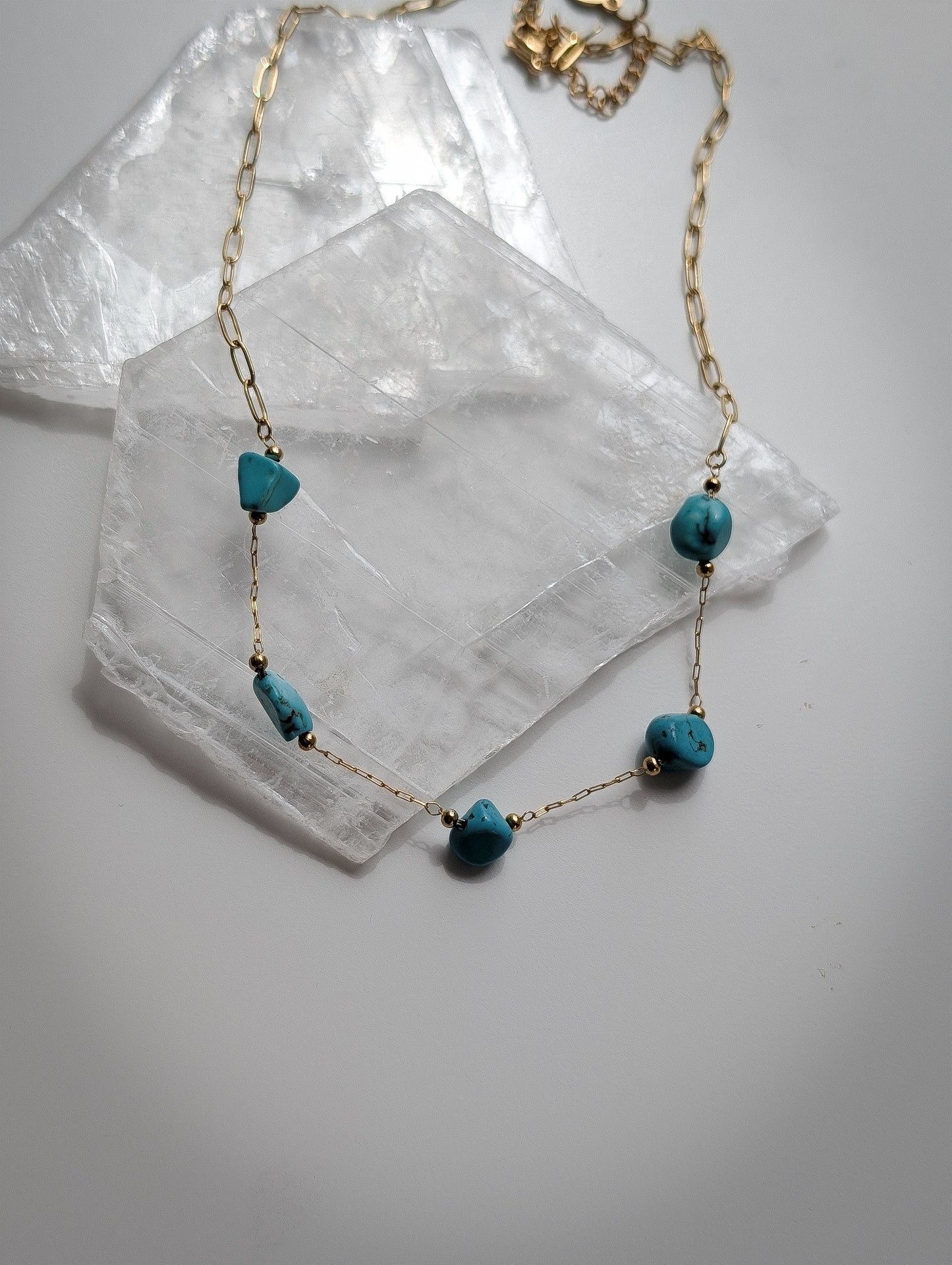 Turquoise | beaded necklace
