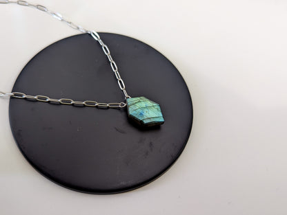 Flashy Labradorite Necklace