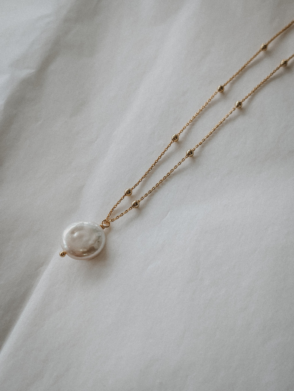 Pearl Pendant Necklace - Gold Stainless Steel