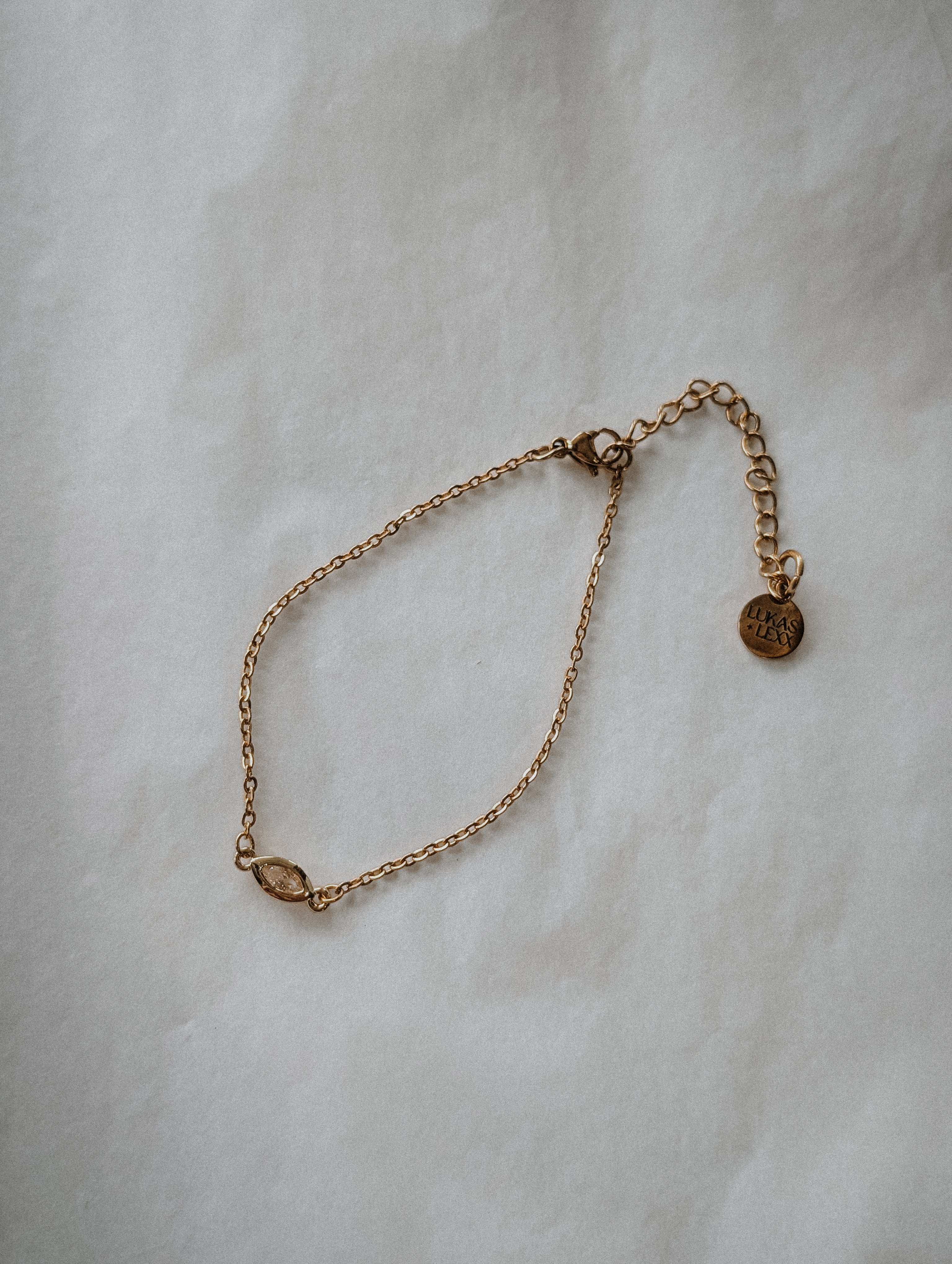 Marquise - dainty bracelet