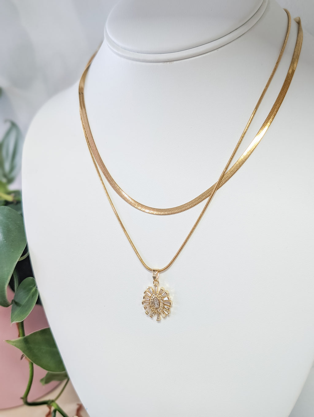 Sunburst - layered necklace