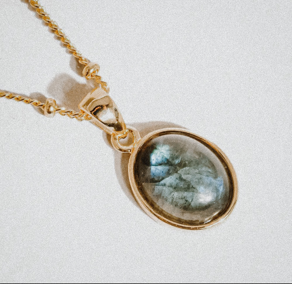 Gemstone Pendant Necklace - Moonstone, Labradorite, or Aquamarine